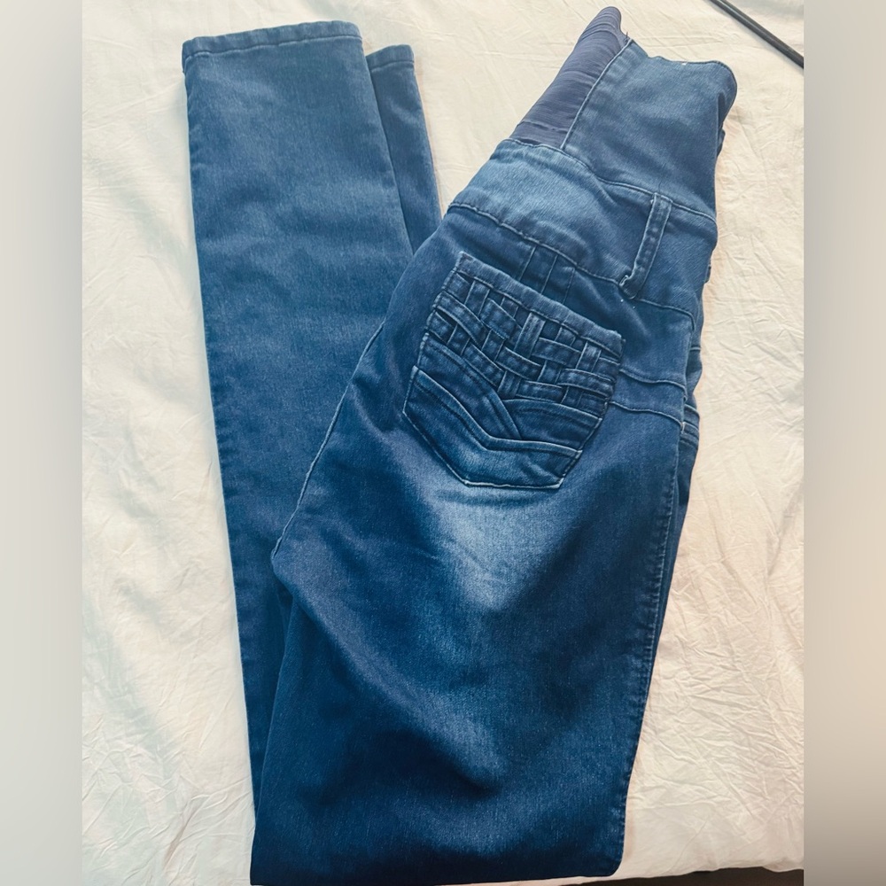 Stylish Blue Women's Jeans